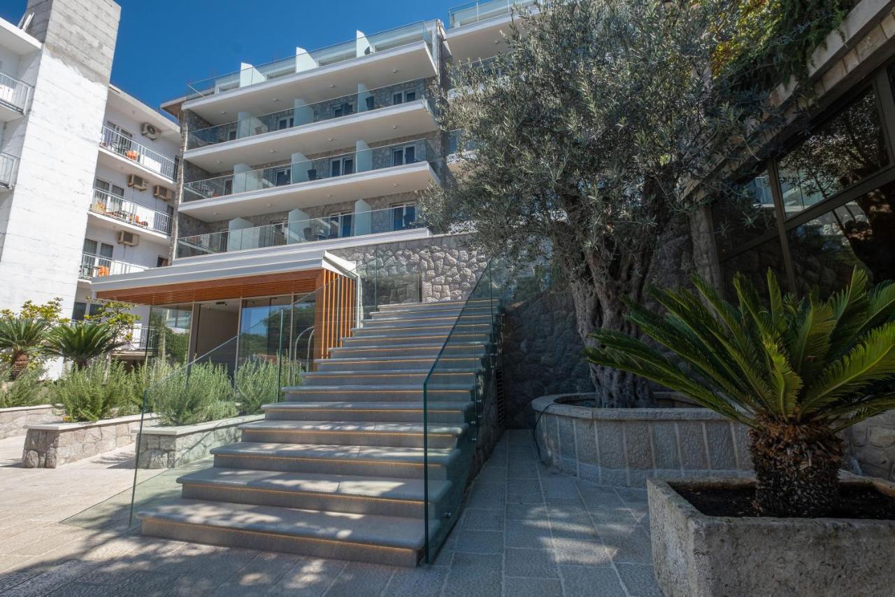 Poseidon The Beach Hotel Budva Exterior foto